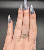 High quality 0.925 sterling silver hyalite opal sized ring- size 8